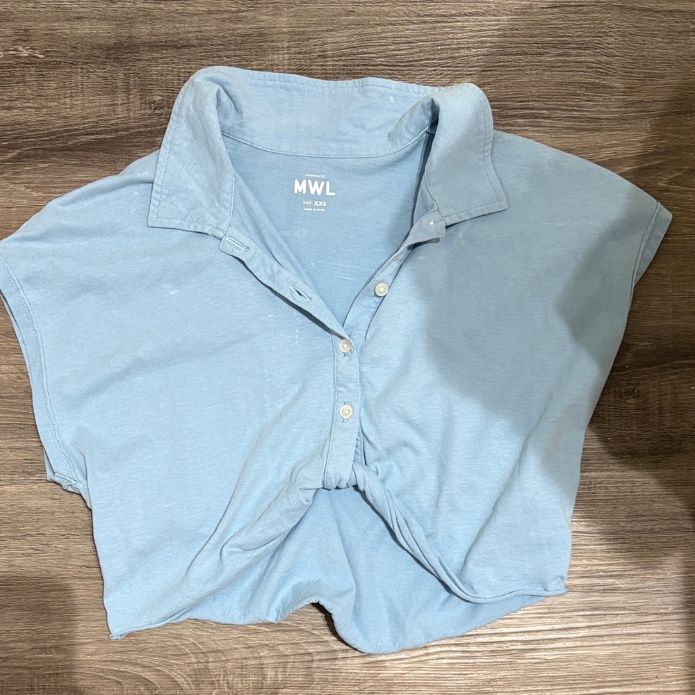 Women's Light Blue Collared Top